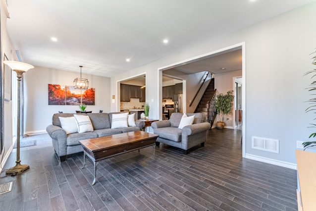 325 Gleave Terrace Milton