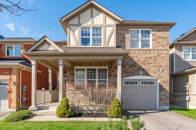 325 Gleave Terrace Milton