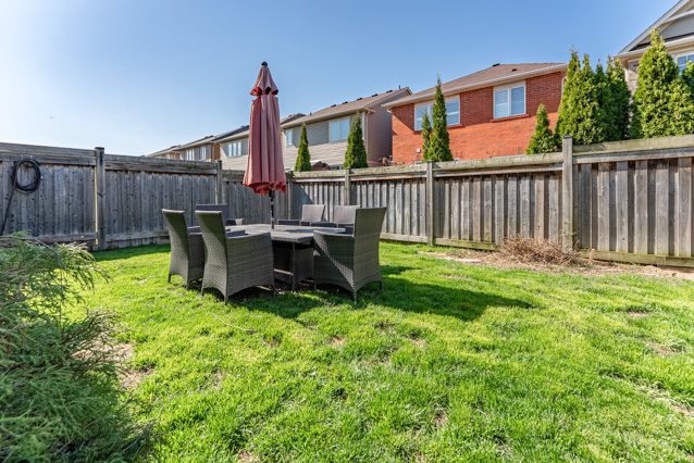 325 Gleave Terrace Milton