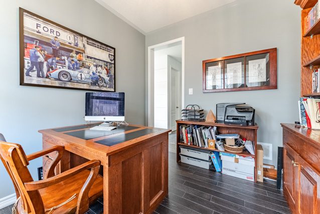 325 Gleave Terrace Milton