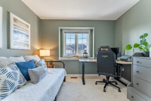 Third bedroom shown as an office in two storey Milton townhouse