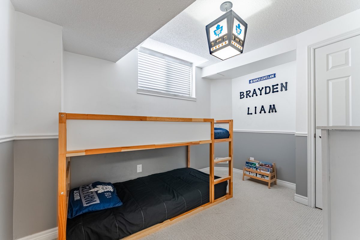 77-1380 Costigan Road Milton