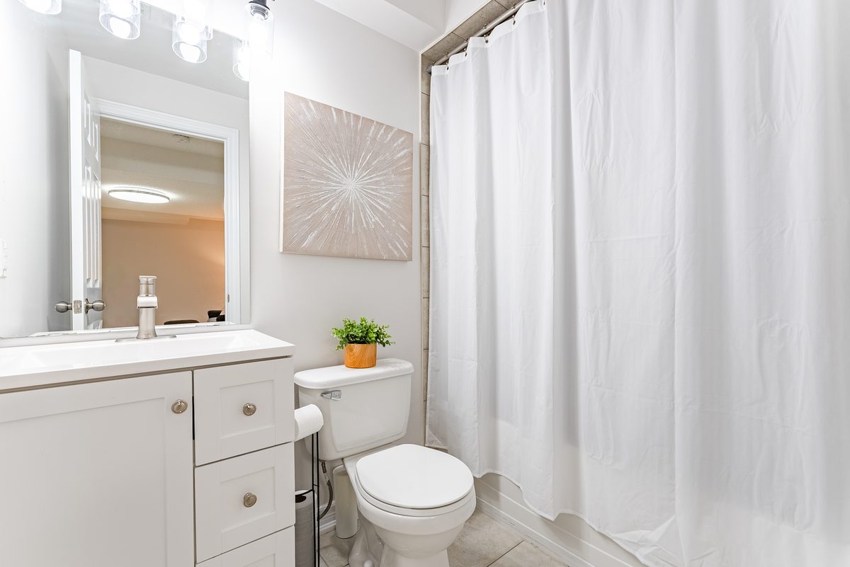 77-1380 Costigan Road Milton